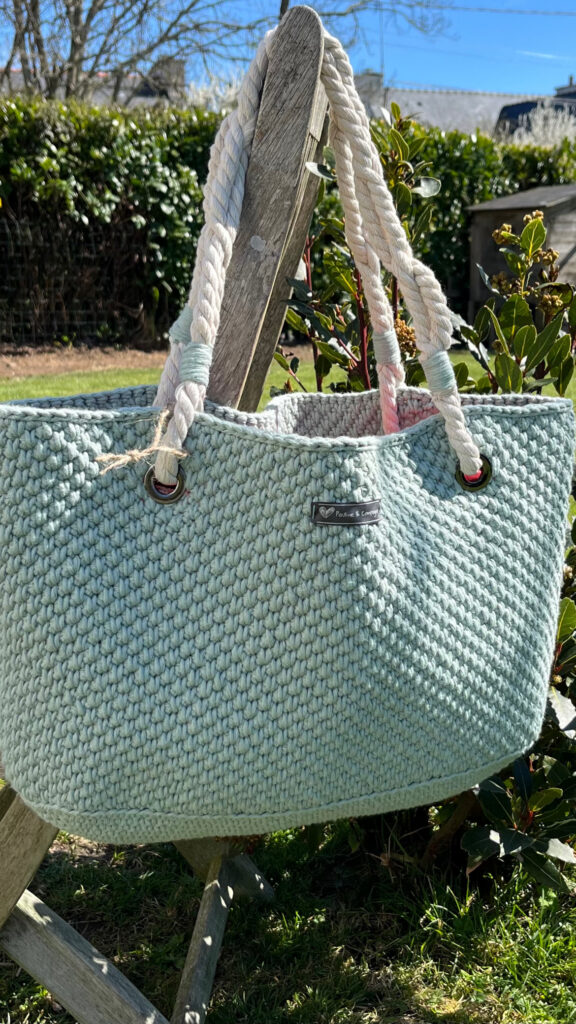 892c86fa f9c5 4587 a0b8 4030af237a54